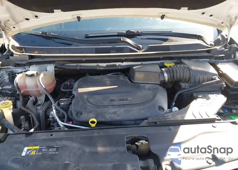 2020 Chrysler Pacifica Touring from USA, damaged, VIN 2C4RC1FG4LR135808